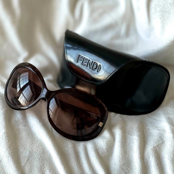 Fendi Accessories - Fendi Sunglasses FS420